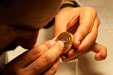 苏州爱彼原装腕表表带维修 